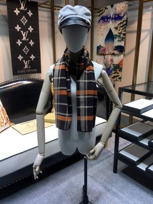 BURBERRY Scarf-198